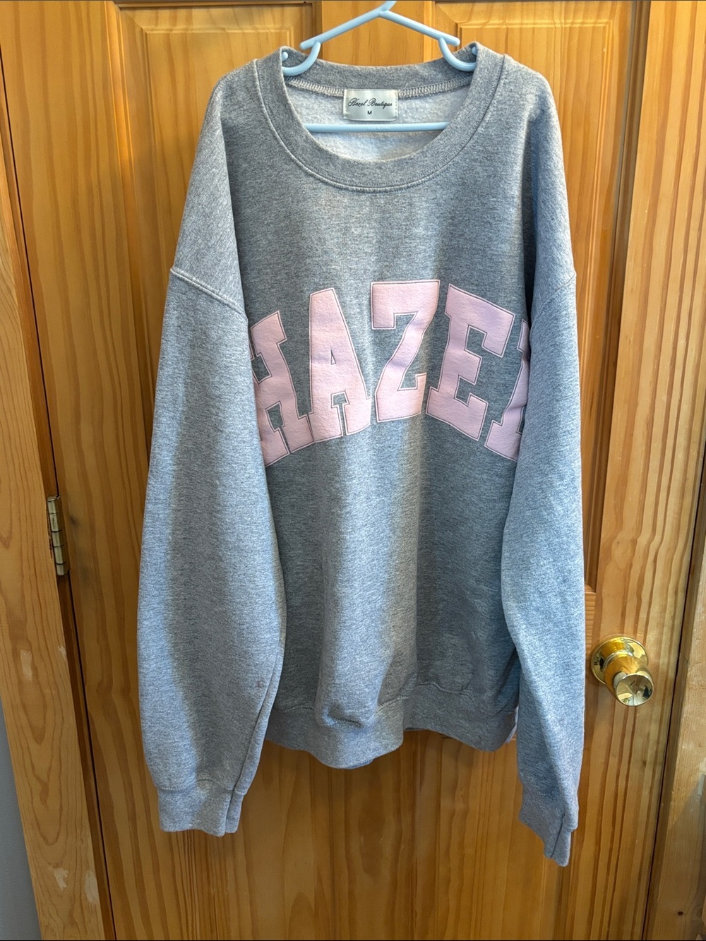 The Capri Crewneck in Bubblegum
